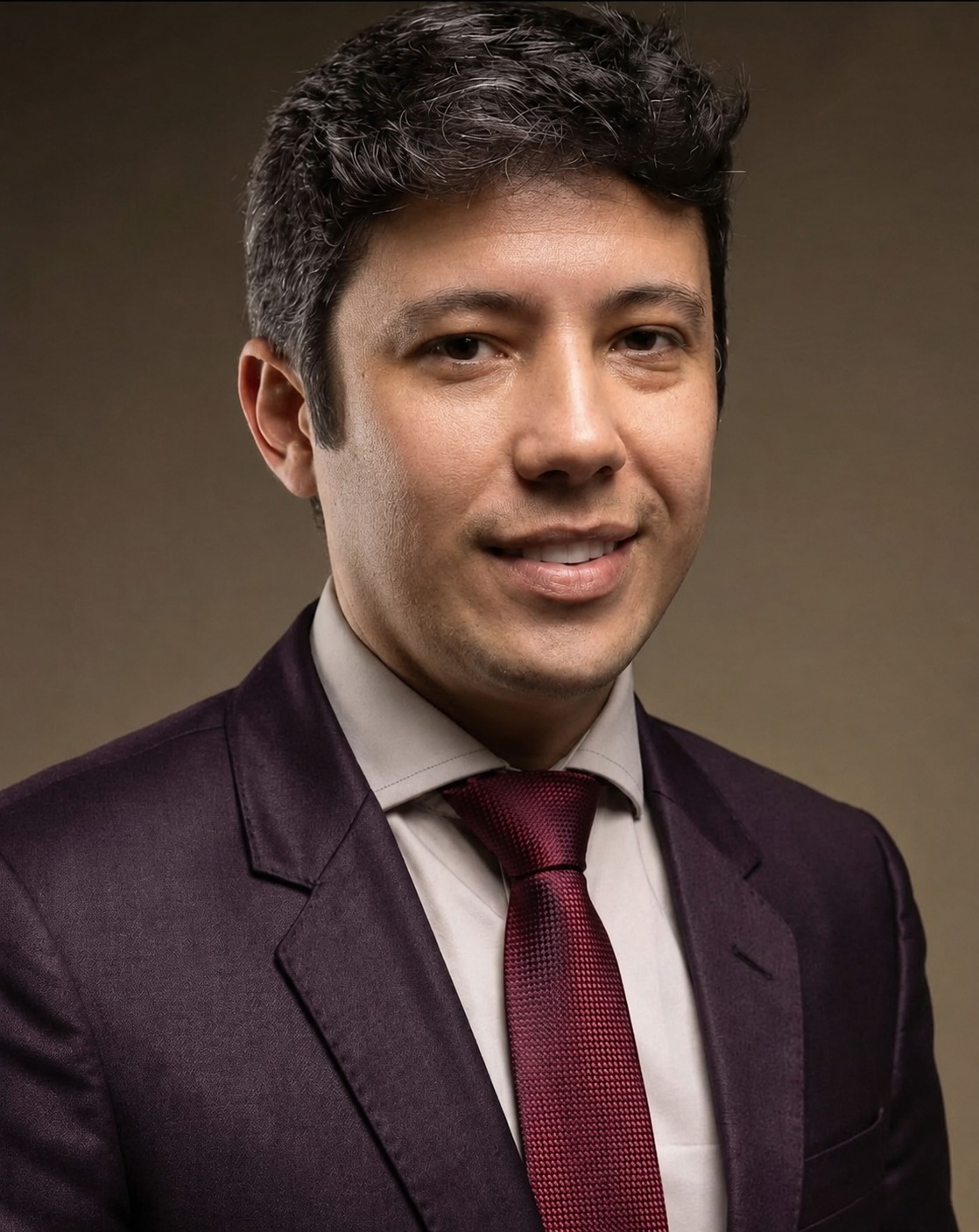 Dr. Cleyvan Miranda Nascimento